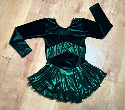 green emerald velvet dress Amazon.com: Figure Skating Dress Women, Dance Competition Breathable  Performance Clothing Girls Dresses Skating Long Sleeve,Green,10Years :  Clothing, Shoes & Jewelry main image 1