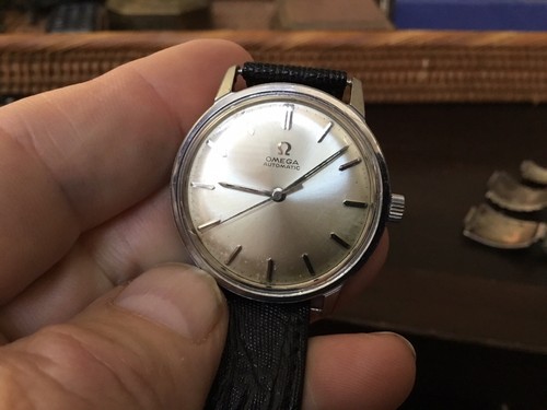 OMEGA AUTOMATIC WATCH GREAT DIAL 