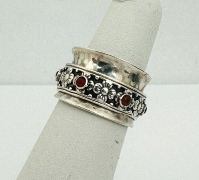 OR PAZ Sterlingsilber klassischer Spinner Blumenmuster mit Granaten Ring Größe 5