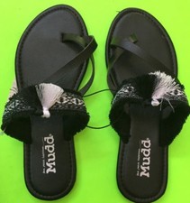 MUDD WOMEN/TEEN CRISS CRISS FESTIVAL FLIP W/ TASSEL SANDAL SZ: SMALL 5/6 NWT