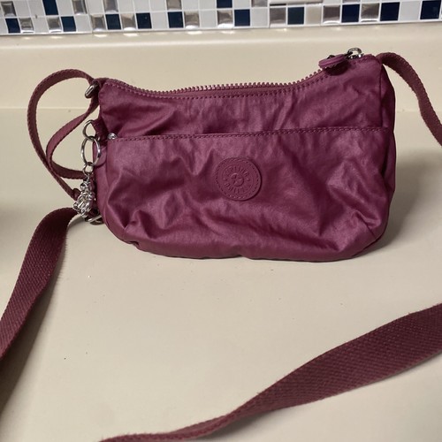 Kipling Crossbody Bag Handtasche Metallic Raspberry Zipper Nylon & Silver Monkey Chrm