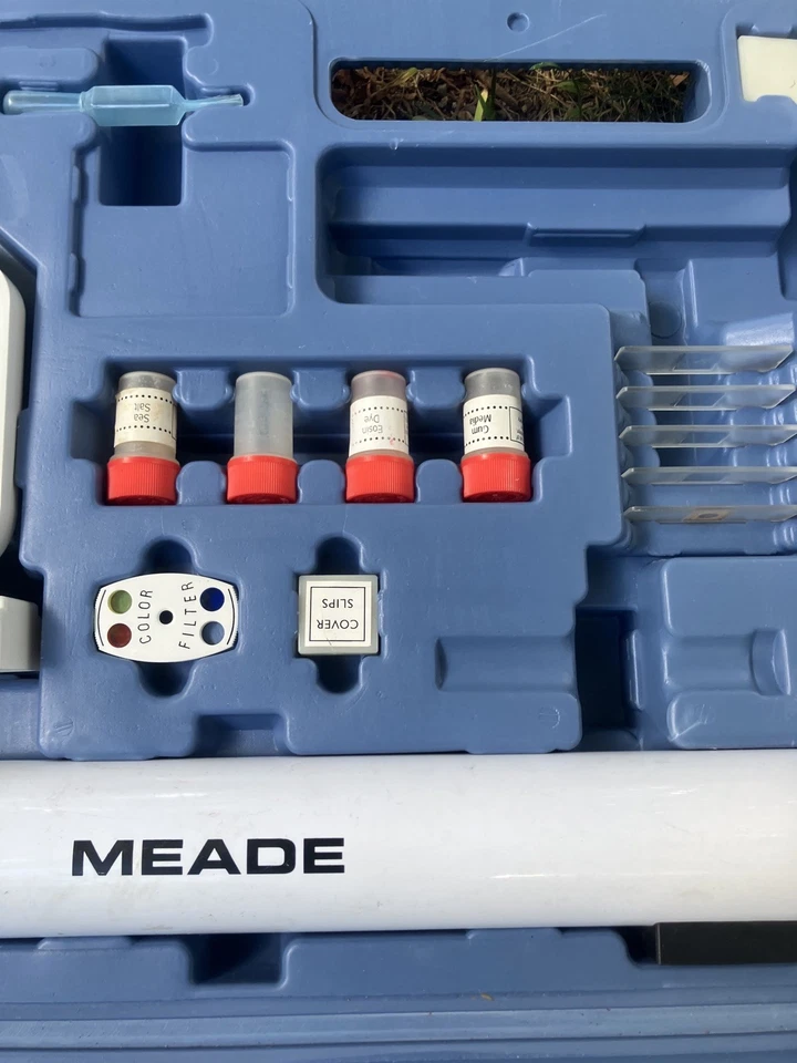 Meade Refracting Telescope TeleStar 40AZ-T + 900X Microscope wCase & Accessories - Image 4 of 4