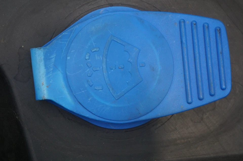 Conjunto lavadora líquido refrigerante reservatório garrafa tanque enchimento pescoço 4G8955453F Audi Rs7 2014-17 - Imagem 4 de 4