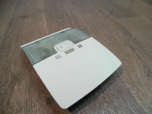 Audi A3 S3 8P Innenleuchte Innenraumleuchte 8E0947565