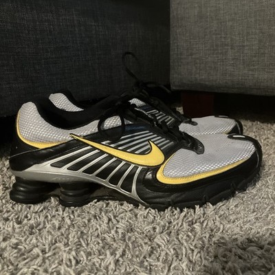 Pair Of Nike x Livestrong Shox Yellow And Black Colorway, Size 11.5M