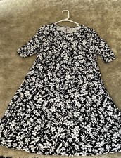 Old Navy Floral Dress Black White Medium