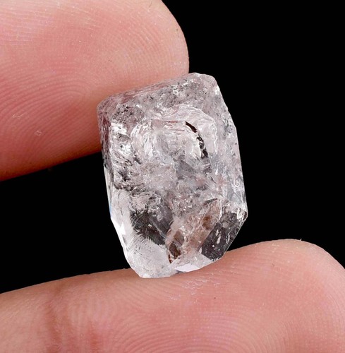 AAA Natural White With Black Spots Quartz Loose Rough (GIT Certified) 16.45 Ct - Picture 3 of 6