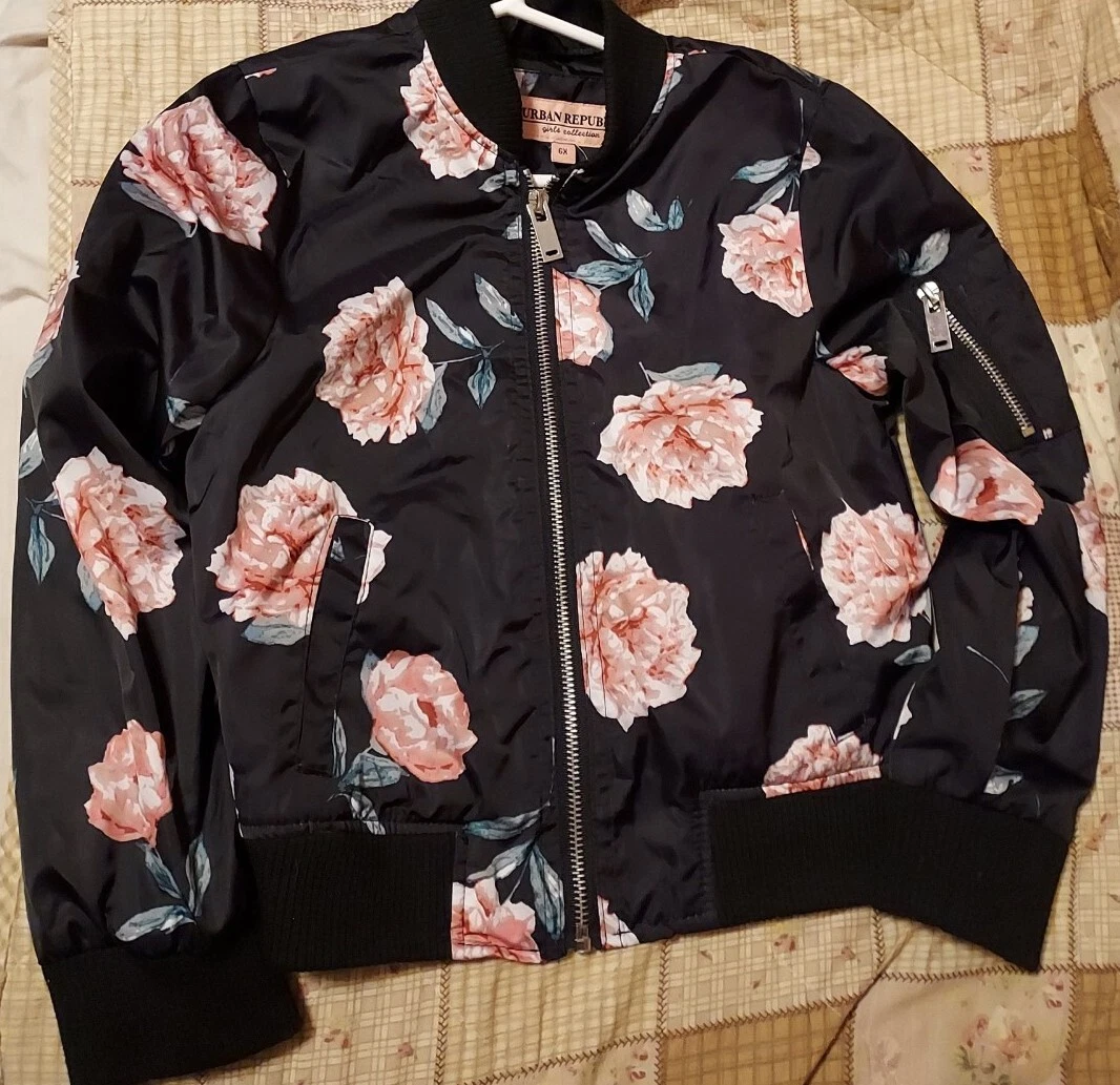 Urban republic girl best sale collection