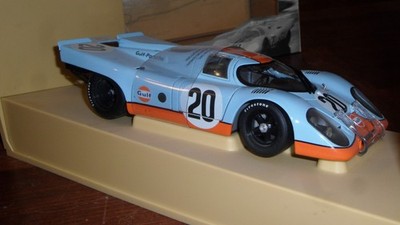 AutoArt 80030 Porsche 917K Steve McQueen 1:18 Scale Diecast Model
