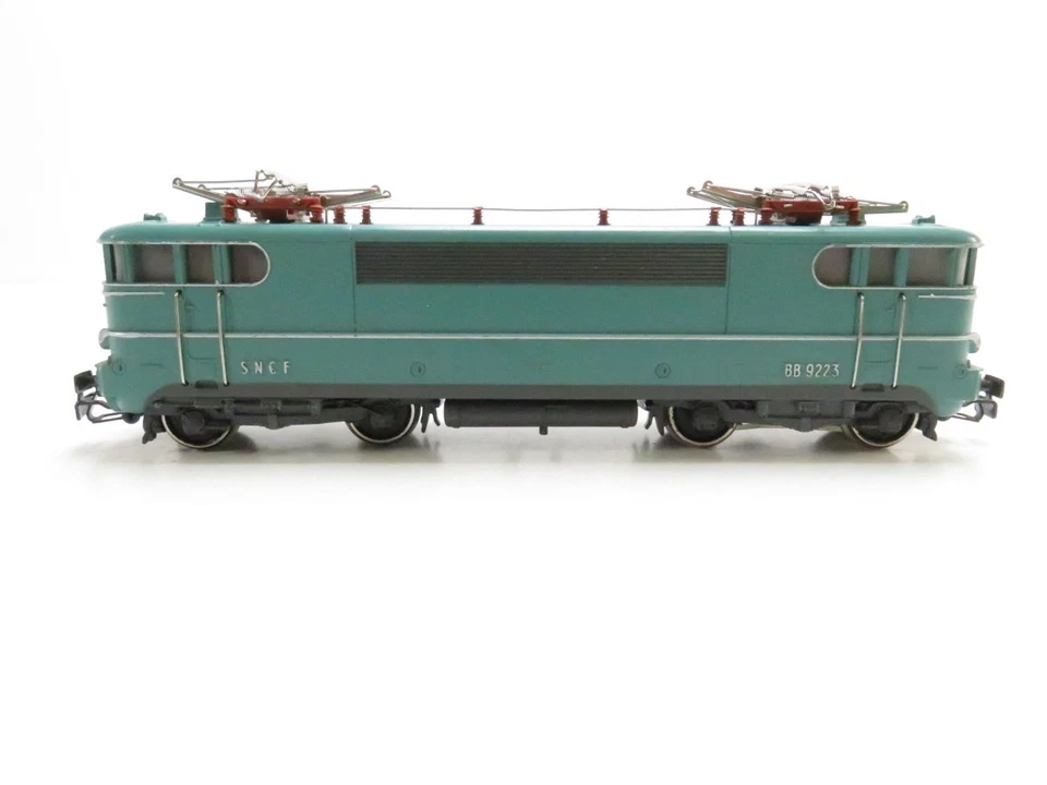 MARKLIN HAMO 8338 BB 9223 ivrea verde versione d’origine, vetri d’angolo, SNCF - Immagine 2 di 3