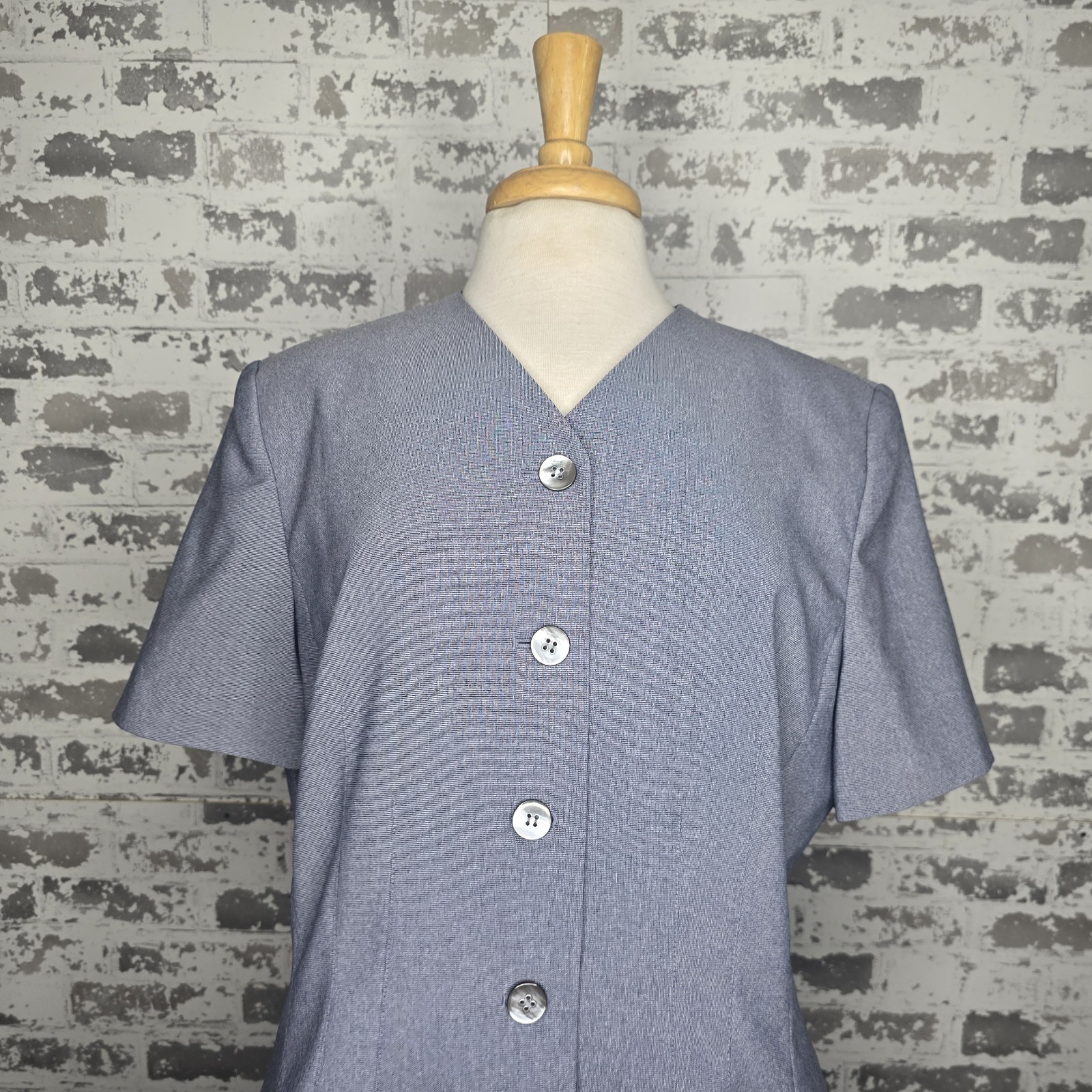 Le Suit 2 Piece Skirt Set Womens 14 Gray Short Sleeve Career Work Wear Business