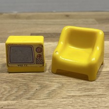 Vintage 1973 Weebles Furniture- Yellow Wee TV Chair by Hasbro Toys