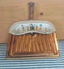 Vintage JV Reed Copper Color Dustpan Folky Dutch Pattern M.Taber