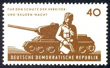 880 NVA carro armato 40 Pf **