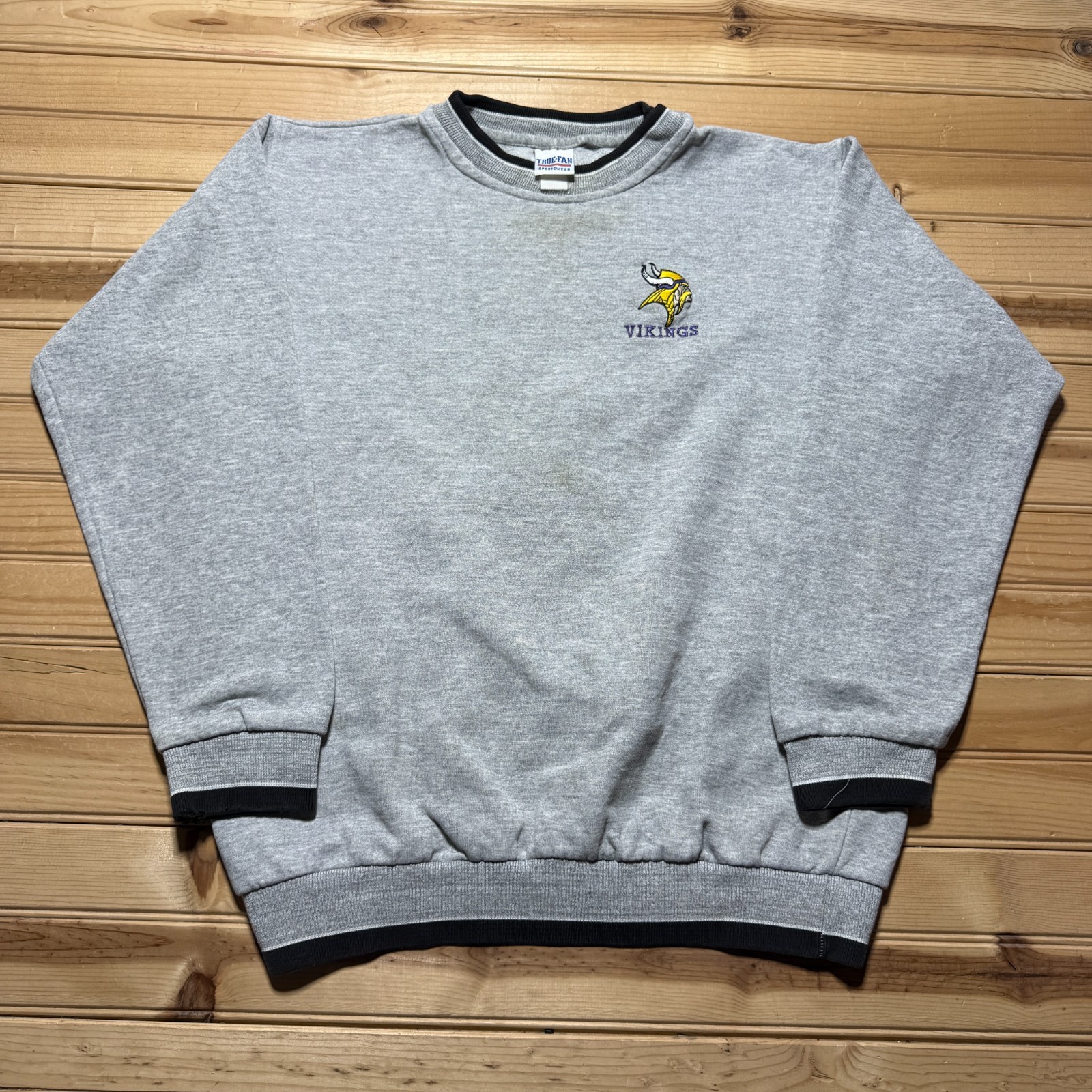 Vintage 90s Minnesota Vikings Embroidered Sportswear Pullover Sweatshirt - Large