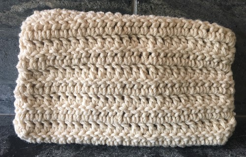 Vintage handmade Macrame BOHO Cream Clutch Bag 9.5โ X 5โ Retro Gray Button EUC - Picture 3 of 6