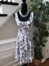 Loft Women's White Floral Polyester Round Neck Sleeveless Knee Length Dress 10