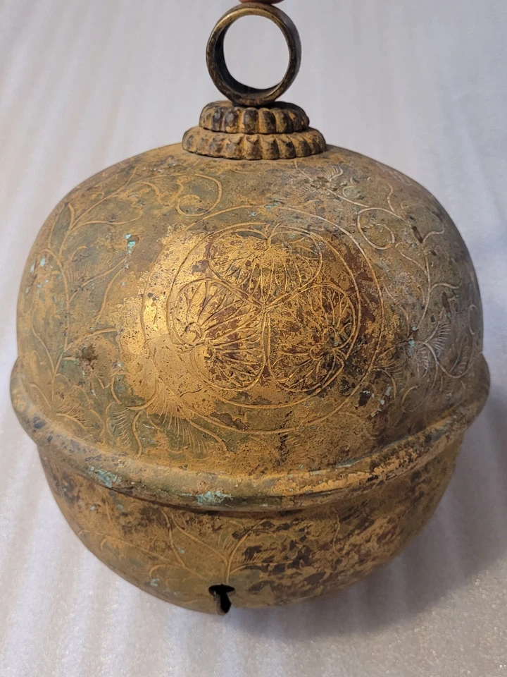 Large Japanese Suzu Temple Bell Tokugawa Family Crest Antique Brass Edo Period - Image 1 of 4
