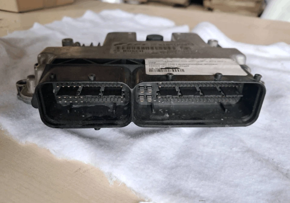 51851840 Centralina iniezione  ALFA ROMEO MiTo (QZ) 1.4 T (88Kw) GPL Ber - Immagine 3 di 4