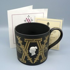 WEDGWOOD VICTORIA & ALBERT BLACK BASALT MUG RICHARD GUYATT CERTIFICATE & LEAFLET