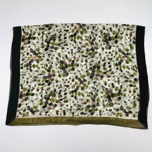 Foulard long femme GUCCI en soie motif logo multicolore 81,1 x 26,8 pouces
