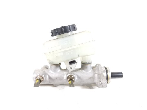 Nissan 350 Z 350Z 1 gen 2006 RHD Brake Master Cylinder Servo 46010-CD427 OEM - Picture 4 of 7