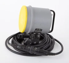 DYNALIGHT 2040 2000 Watt  Strobe Head, 16 ' Cord. TESTED!! WORKING!!