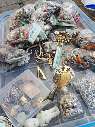 Over 10 Pounds Junk Jewelry Alot Wearable