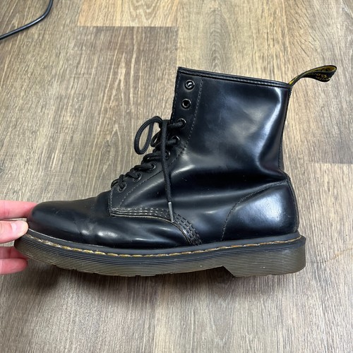 Dr Martens Boots Mens UK 7 Black Classic 1460 Hole Eyelet Utility Combat DM - Picture 2 of 23