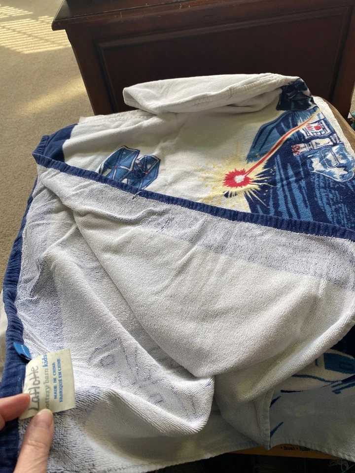 Pottery Barn Kids Hooded Star Wars Vader Boba Fett Beach Bath Towel 30”x50” - Image 3 of 4