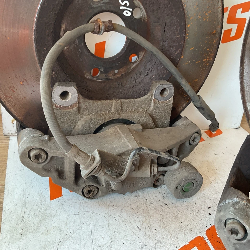 🔥 06-14 AUDI TT MK2 5X112 COMPLETE FRONT BRAKE KIT 3.2 VR6 SEE NOTES 🔥 - Image 3 of 4