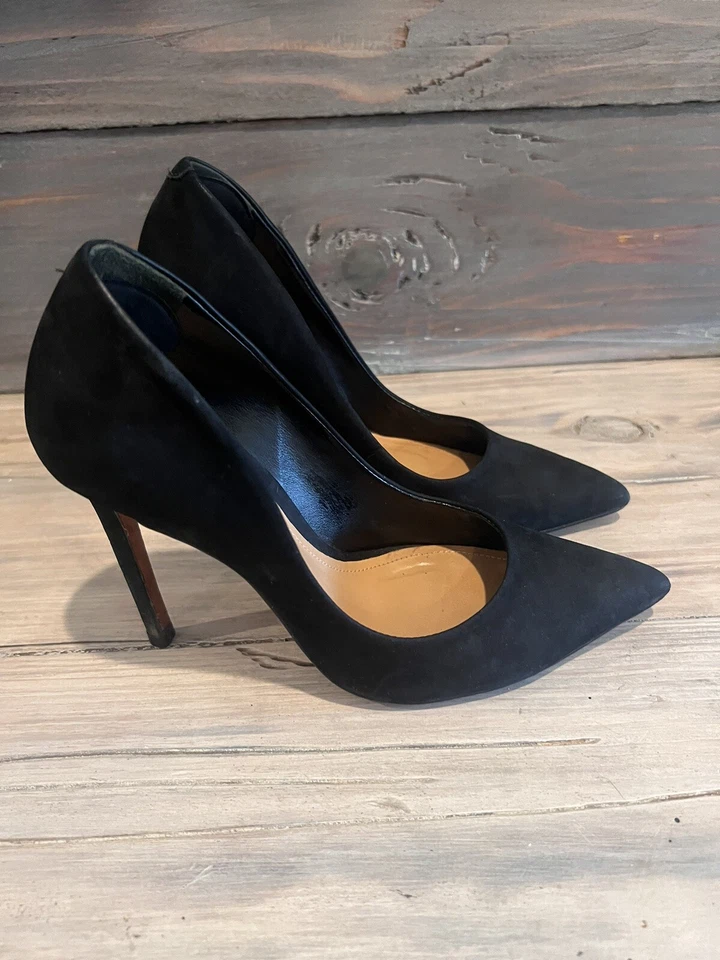 Zapatos de salón Schutz de gamuza con punta de aguja negros talla 5 Foto 4 de 4