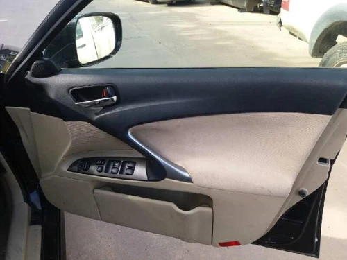 8273053050 Caja Reles/Fusibles para LEXUS IS (DS2/IS2) 220d 2009 2556244 - Imagen 9 de 10
