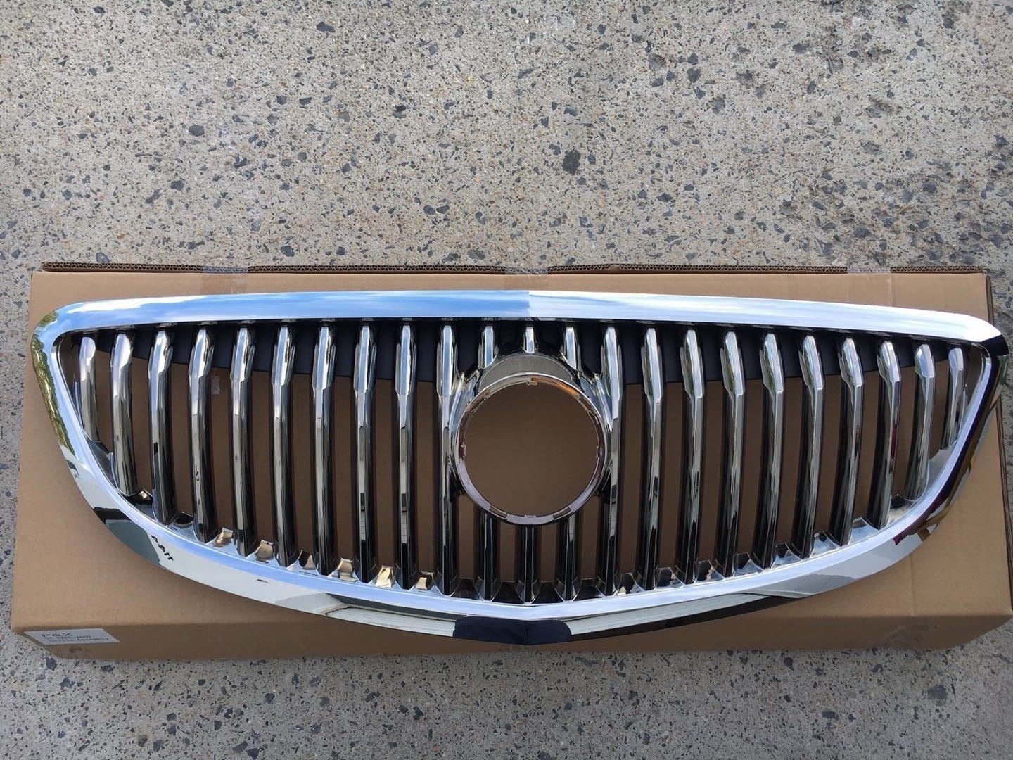 2008-2012 Buick Enclave Front Grille Upper Chrome Radiator Grill ...
