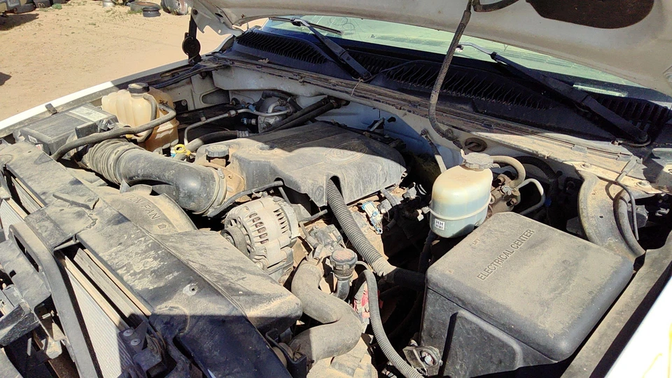 2001 - 2007 Silverado 2500 Hd 发球杆左缸盖总成 Oem 8.1l 12581477 — 第 2/4 张图片