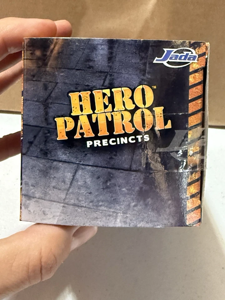 Jada Hero Patrol Central Intelligence Agency 2010 Chevy Tahoe 1/32 DIECAST - Image 4 of 4