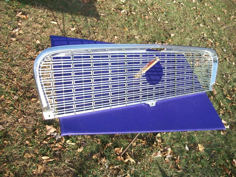 1963 PLYMOUTH VALIANT V-200 GRADE DE SINETE - Imagem 2 de 4