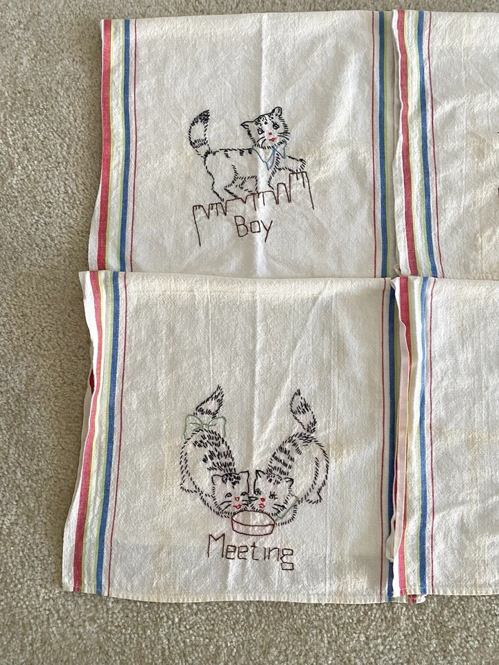 Vintage 1950s FLOUR SACK EMBROIDERED KITTEN KITCHEN Kitchy Dish Tea Towels - Image 2 of 4
