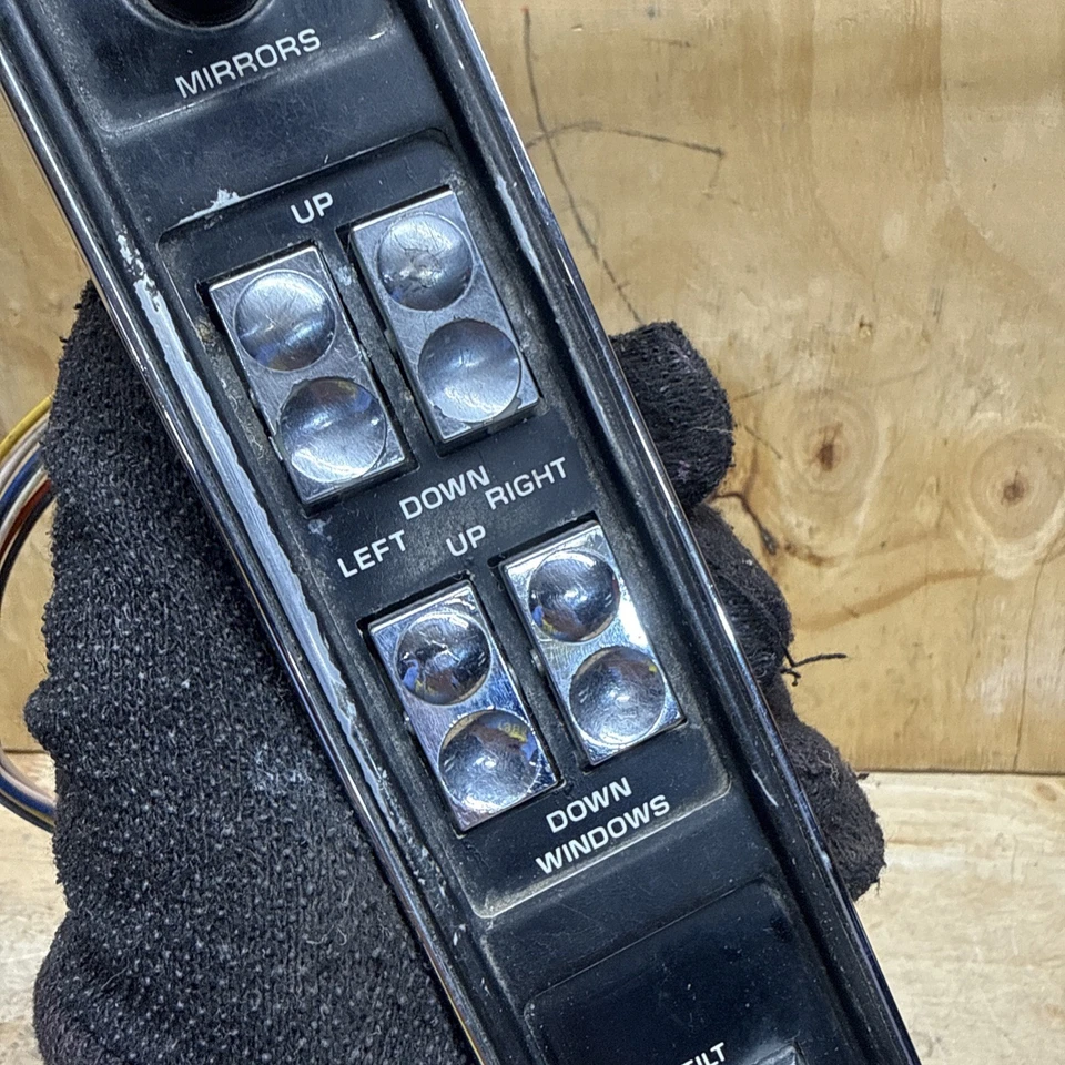 Front Left Driver Side Door Master Window Switch for 85-93 Cadillac Deville 98 Foto 4 de 4