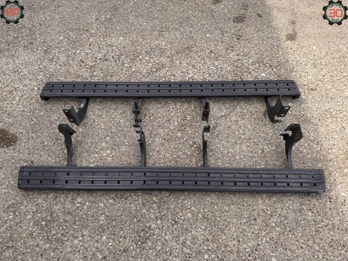 06-08 HUMMER H3 RIGHT & LEFT STEP RUNNING BOARD PAIR SET OEM