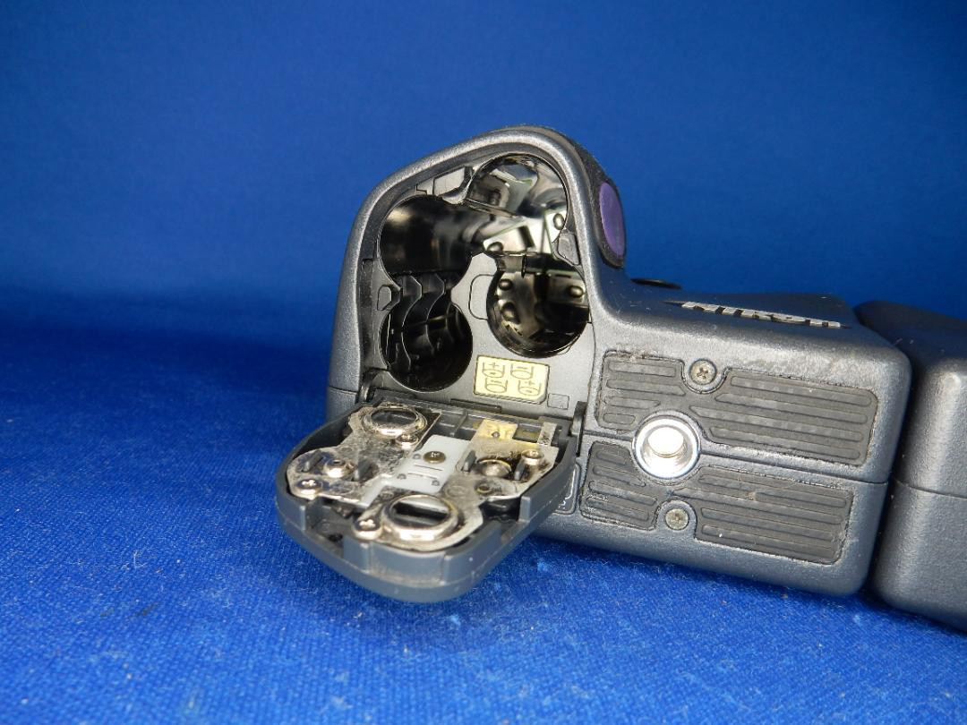 1927 COOLPIX 990 Nikon Subaru machine Good condition CF256MB 1927 COOLPIX 990 Nikon Subaru machine Good condition CF256MB
