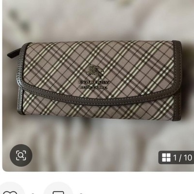 BURBERRY BLUE LABEL Long Wallet Pattern Zip Pocket 8 Card Slots Beige 10x19cm