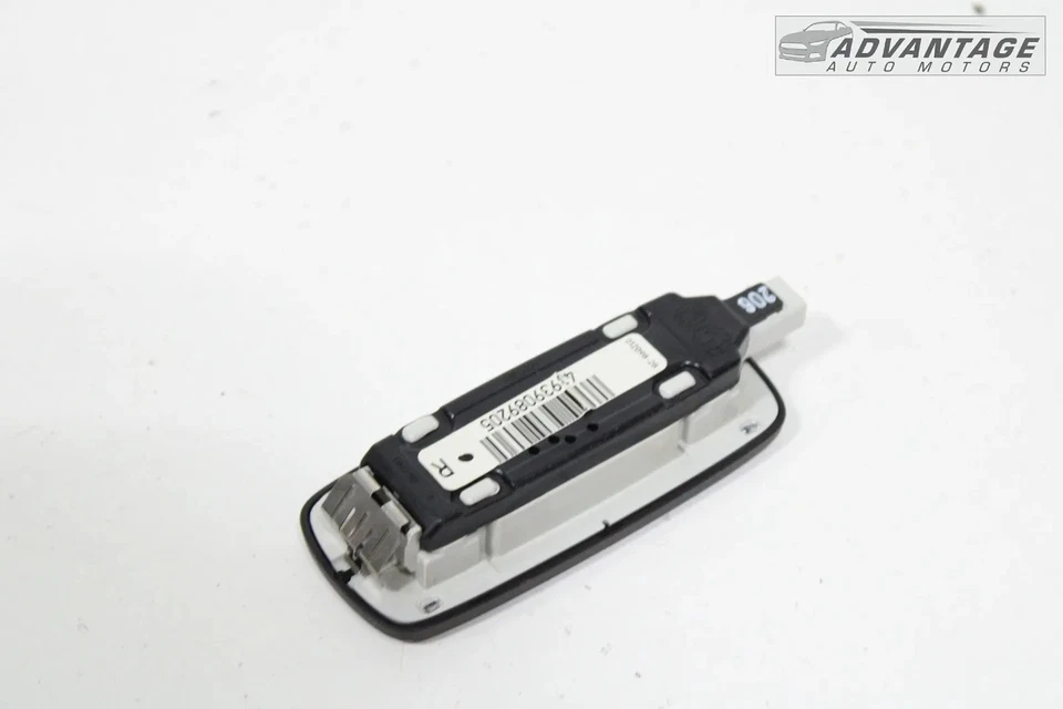 BMW 740I XDRIVE G12 2017-2019 techo trasero derecho luz cúpula de lectura OEM Foto 3 de 4