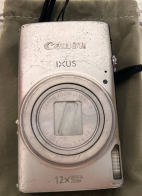 Canon IXUS 285 HS Digital Camera (The camera has many scratches)