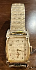 VINTAGE! 1953 Elgin Grade 671 19 Jewels 10K Gold Filled Art Deco Wristwatch RUNS