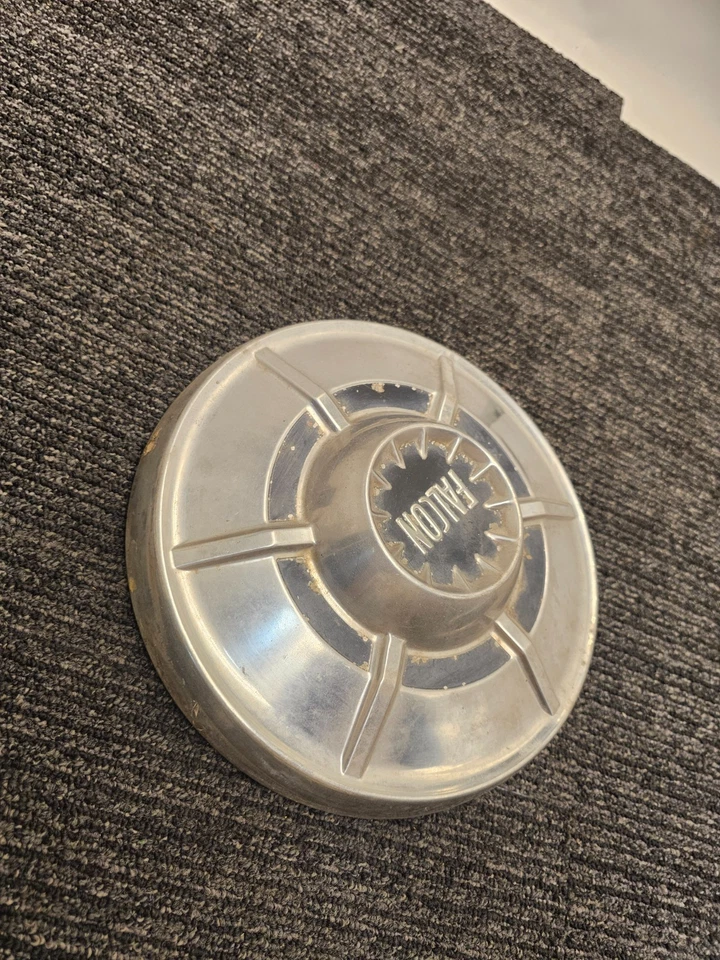 Falcon Coupe Convert Futura Dog-Dish Poverty Hub Cap For 1964 1965 Ford *USED - Image 4 of 4
