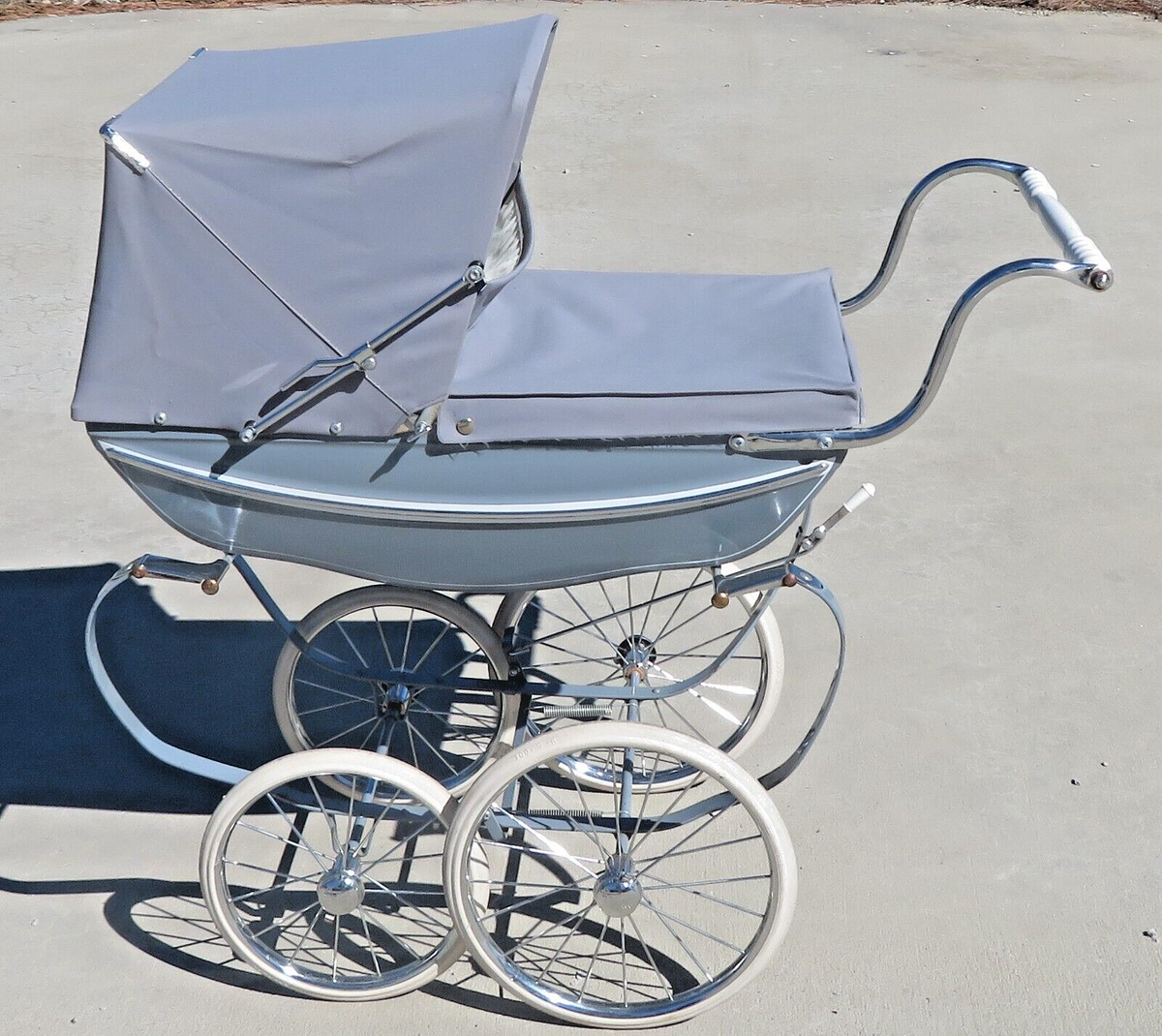 Silver Cross Pram 1970's Vintage Silver Cross Dolls Pram With Sun