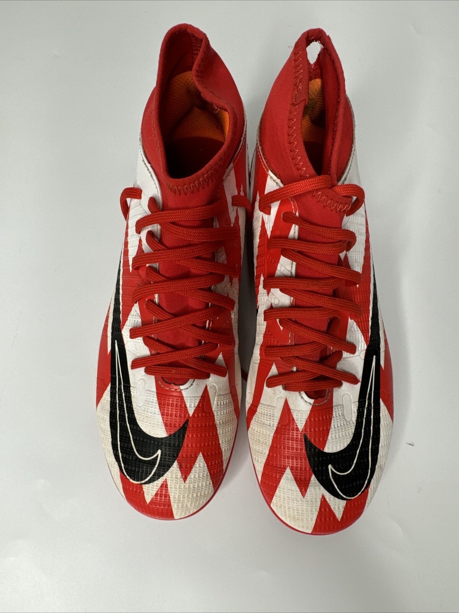 Nike Mercurial Superfly 8 Club CR7 MG Size 5 Mens Soccer Cleats