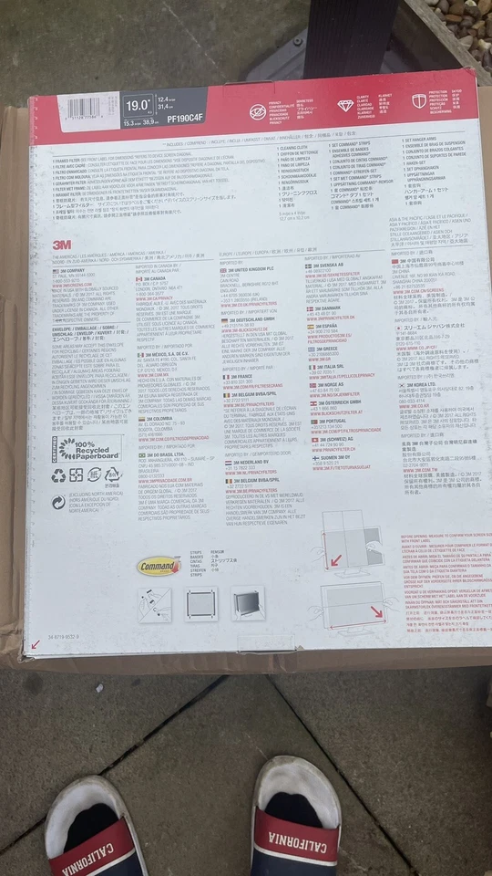 3M Framed Black Privacy Filter for 24" Widescreen Monitor 16:10 PF240W1F Genuine - Image 2 of 2