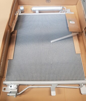 Condenser, air conditioning for NISSAN NISSENS 940337